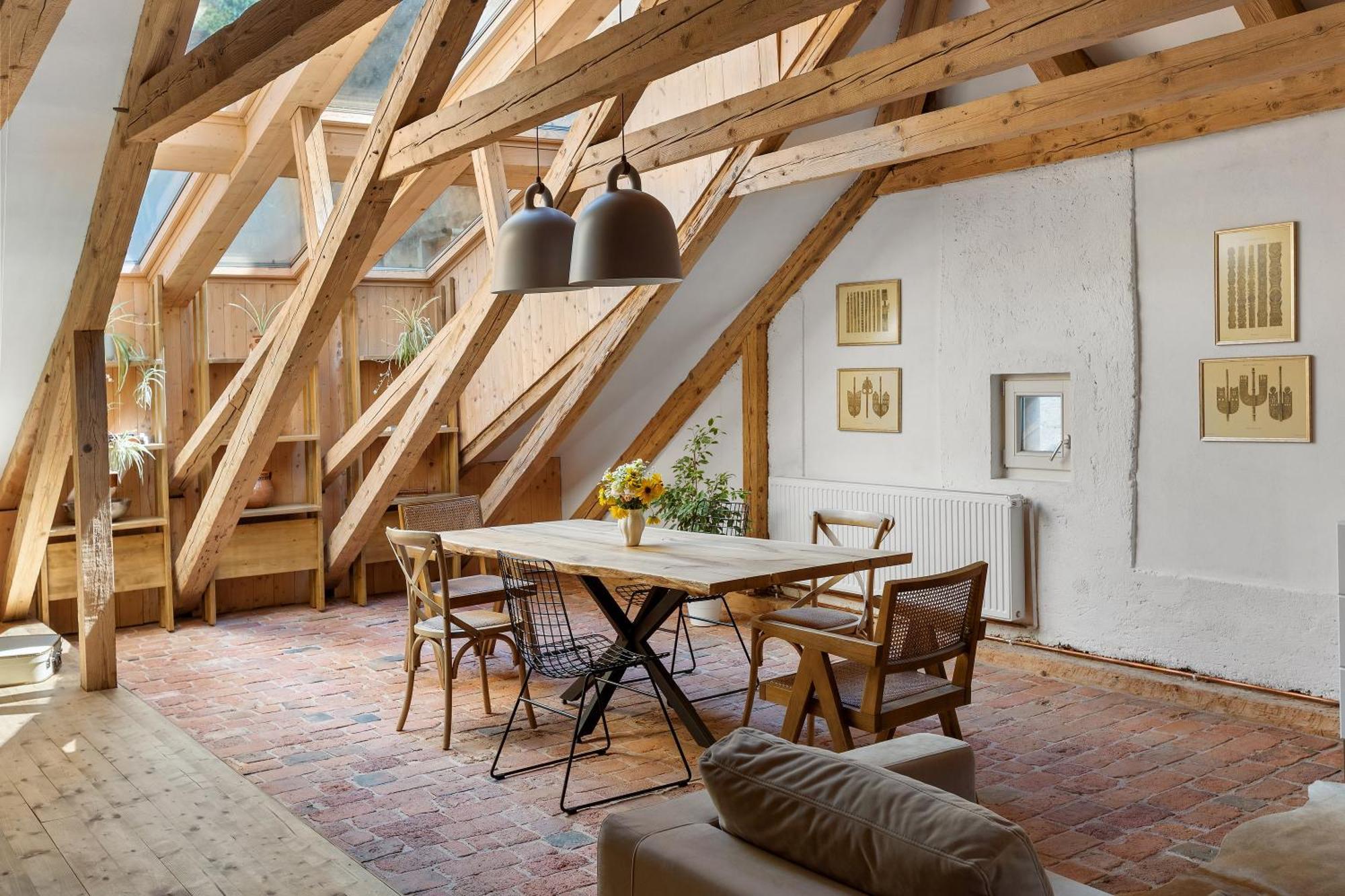 House 66 Aparthotel Braşov Eksteriør bilde