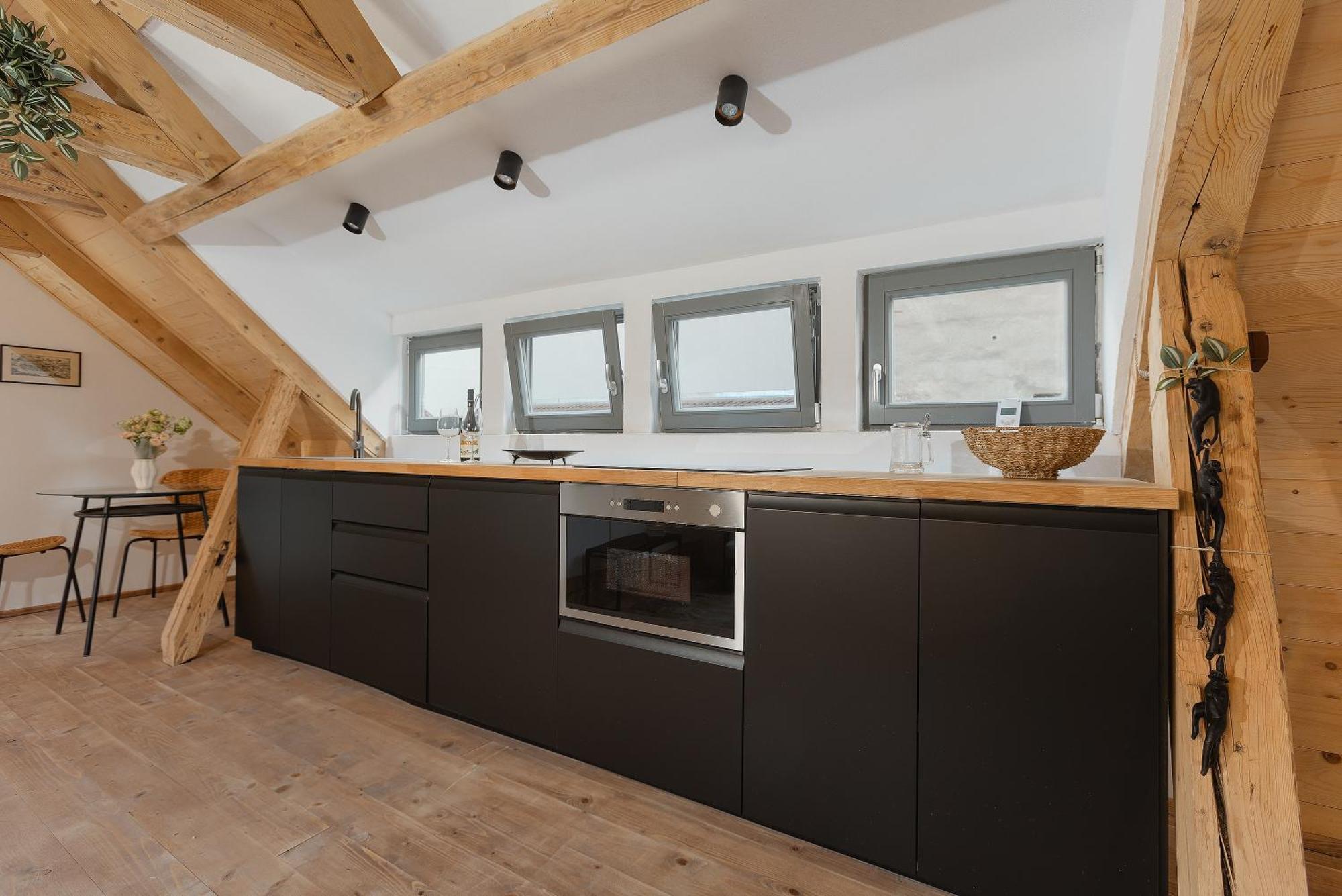 House 66 Aparthotel Braşov Eksteriør bilde