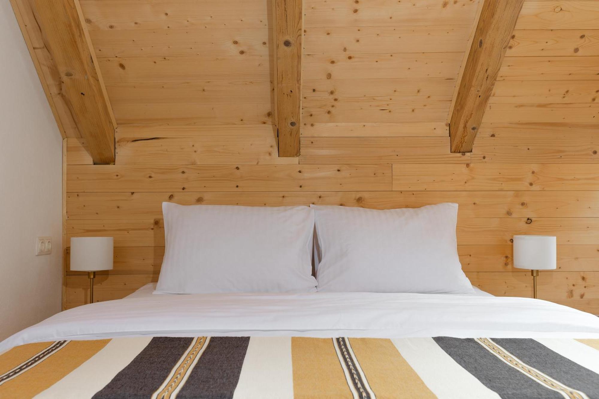 House 66 Aparthotel Braşov Eksteriør bilde
