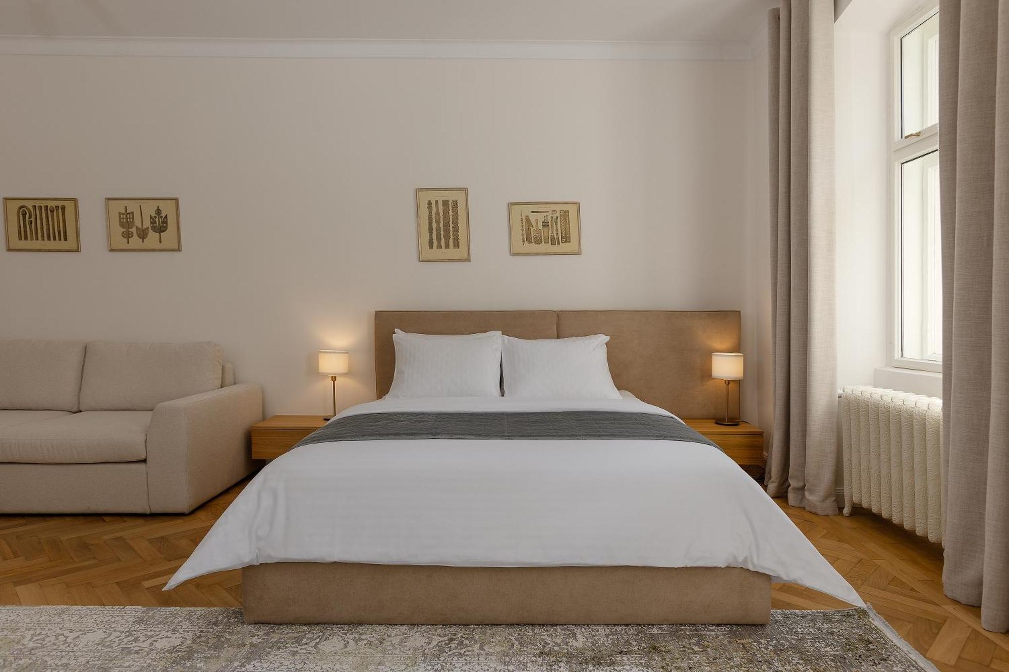 House 66 Aparthotel Braşov Eksteriør bilde
